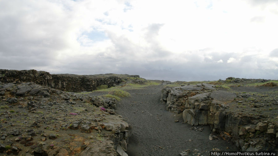 Разлом между плитами Столичный регион, Исландия