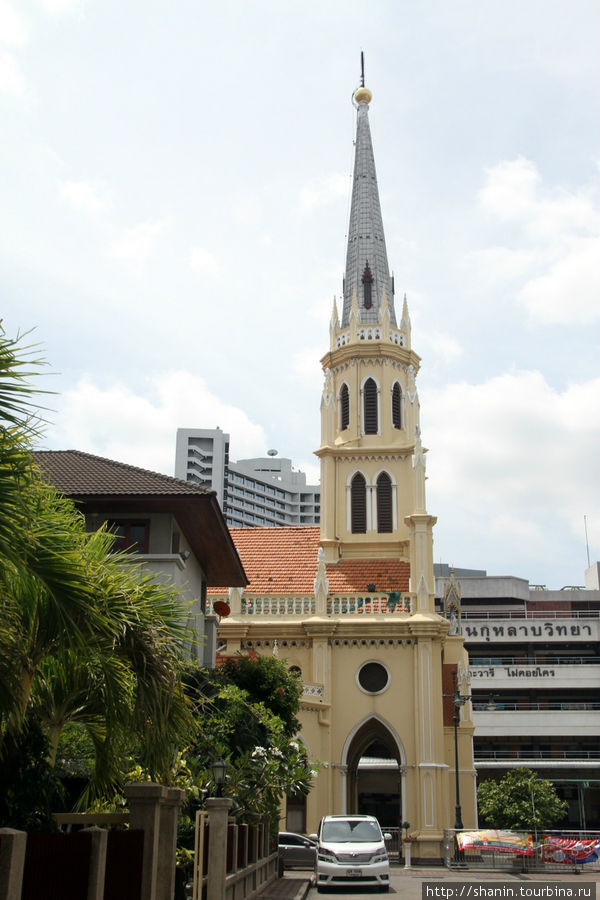 Церковь Голгофы или Священного Розария? Бангкок, Таиланд