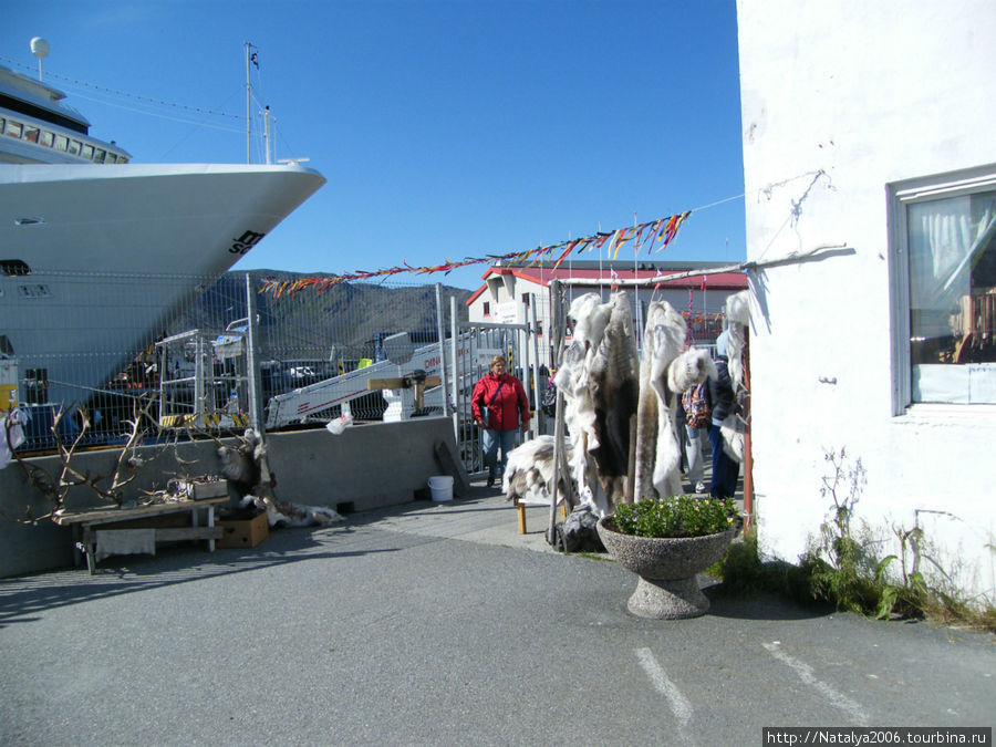 Сувениры на пристани. Хоннинсвог, Норвегия
