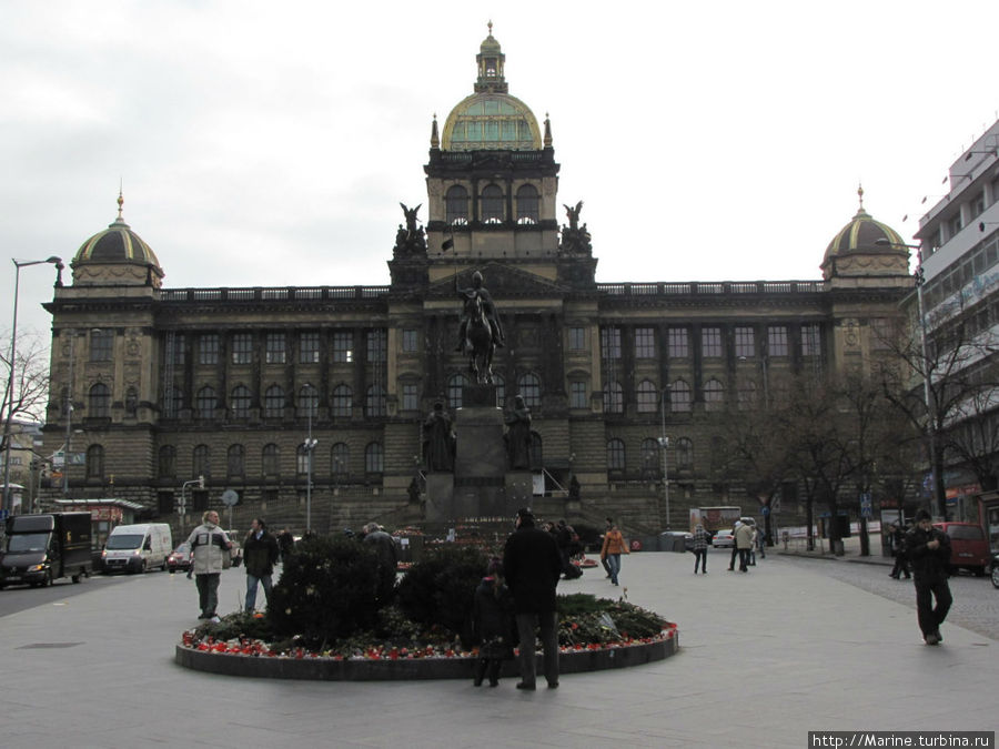 Конная статуя Святого Вацлава на одноимённой площади у Национального музея известна каждому, кто хоть раз побывал в Праге, не говоря уже о жителях чешской столицы Прага, Чехия