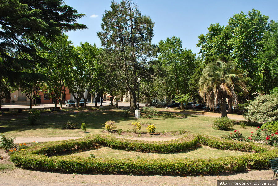 Площадь-парк Сан-Антонио-де-Ареко, Аргентина