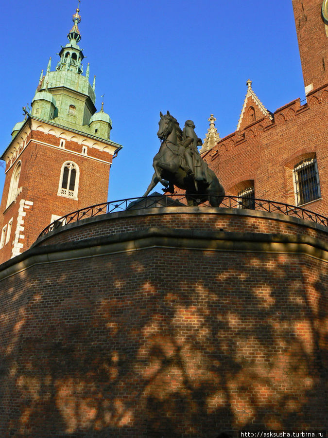 Памятник национальному герою Польши, предводителю восстания 1794 года, Тадеушу Костюшко Краков, Польша