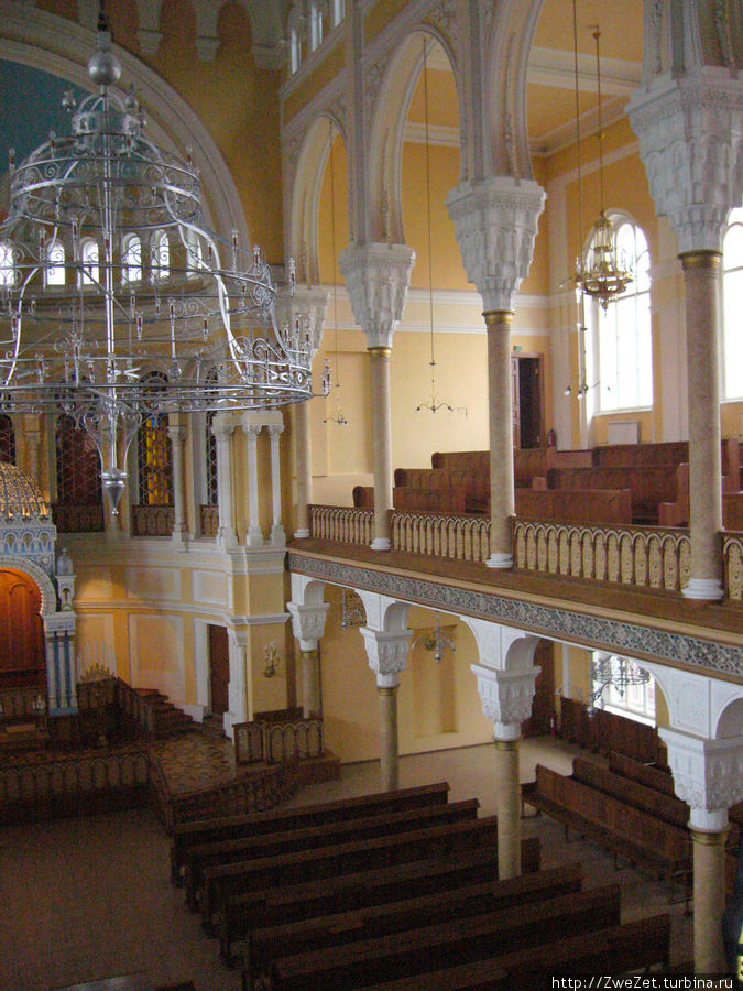 внутренний интерьер Большой хоральной синагоги Санкт-Петербург, Россия
