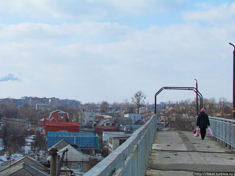 На мосту Харьков, Украина