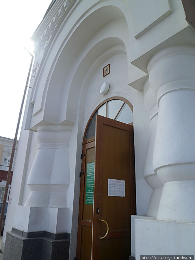 Дверь в часовню Череповец, Россия