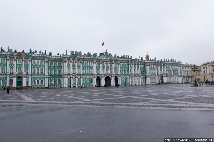 Дворцовая площадь Санкт-Петербург, Россия
