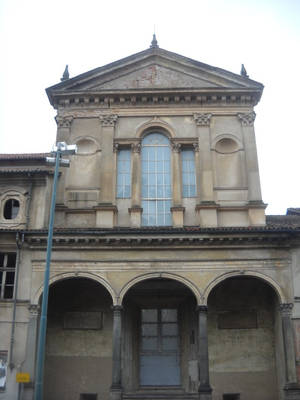 Фасад церкви