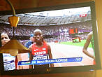 По телевизору показывали олимпиаду