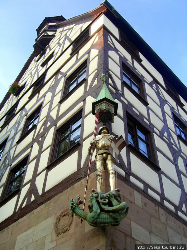 Дом Пилата Нюрнберг, Германия