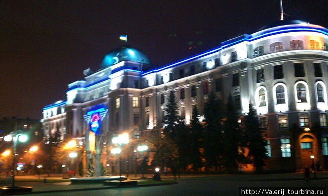 Главные ворота, или сегодня вечером … Харьков, Украина