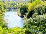 Вид из монастыря Тврдош на реку Требишницу