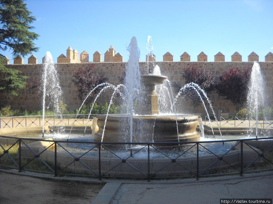 Игра воды Авила, Испания