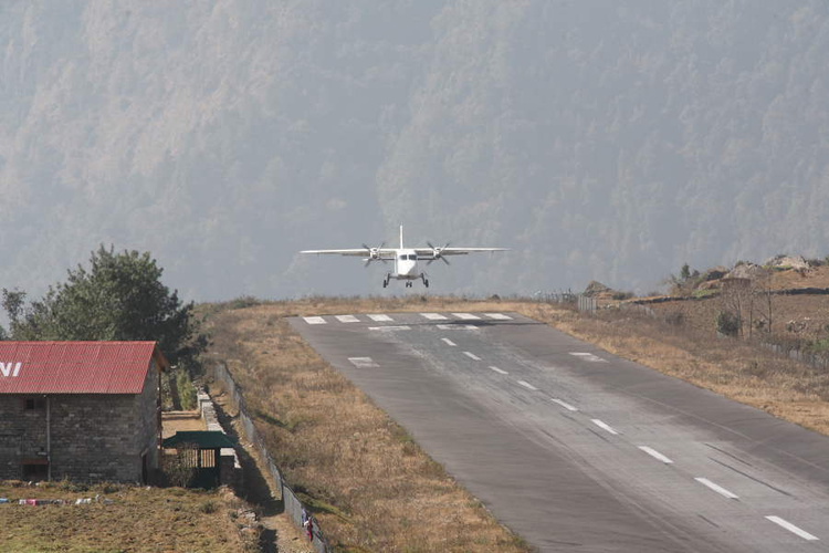 Утренний рейс из Катманду
