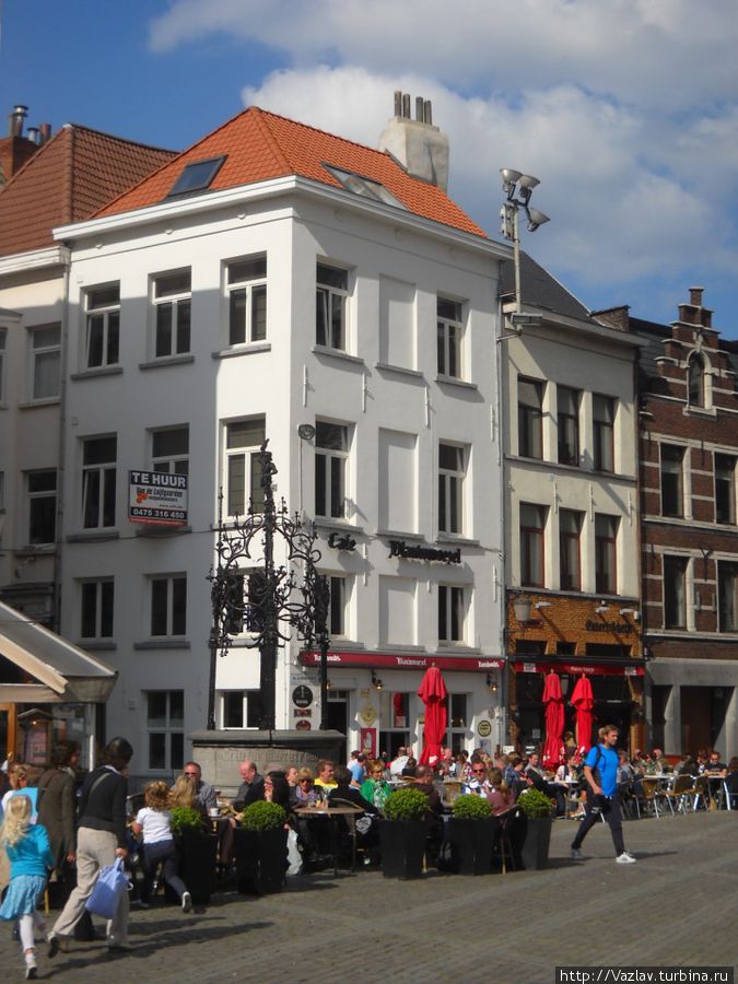 Оживлённая жизнь Антверпен, Бельгия