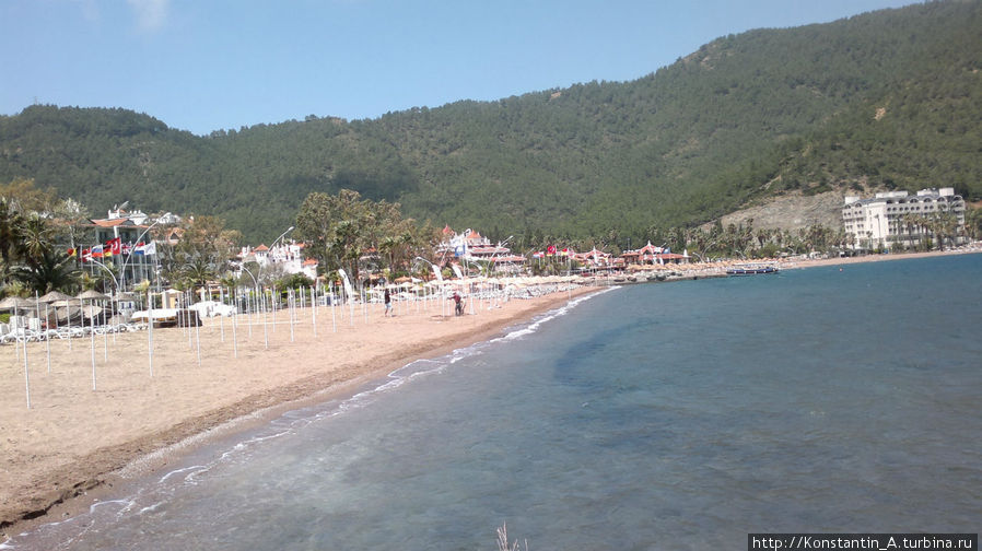 пляж напротив отеля AOQA-3 Мармарис, Турция