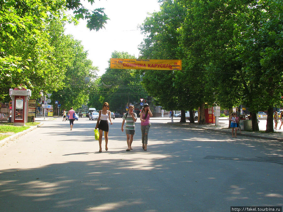 Пешеходная улица Николаева, Советская Николаев, Украина