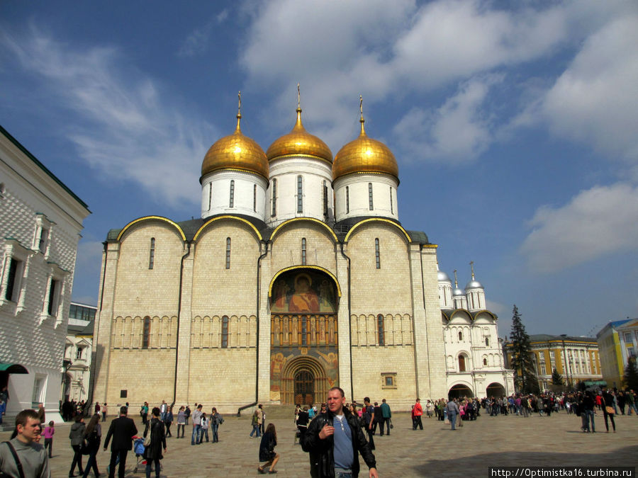 Успенский собор, возведённый в 1475-1479 годах, был главным храмом страны, в котором венчались на царство и короновались все российские государи. Москва, Россия