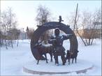 Памятник оленно-транспортным батальонам.
