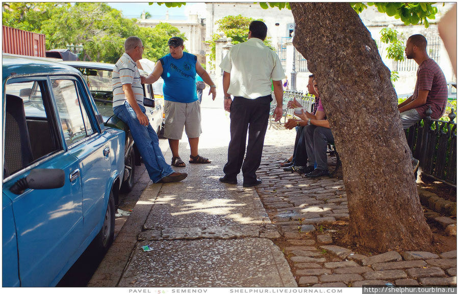 Таксисты активно спорят Куба