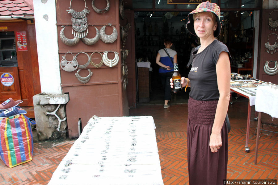 Мир без виз — 377. Город для туристов Луанг-Прабанг, Лаос