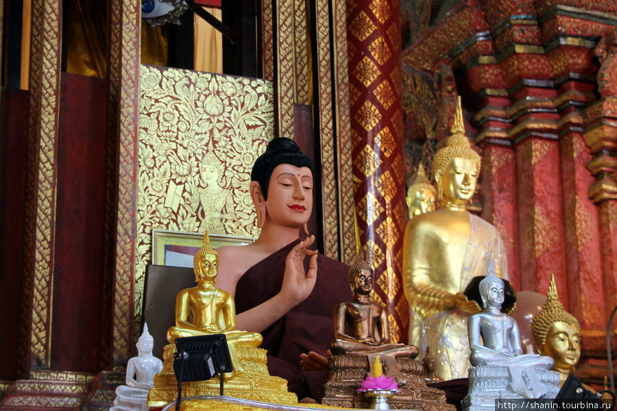 Ват Чиангман - старейший монастырь города Чиангмай, Таиланд