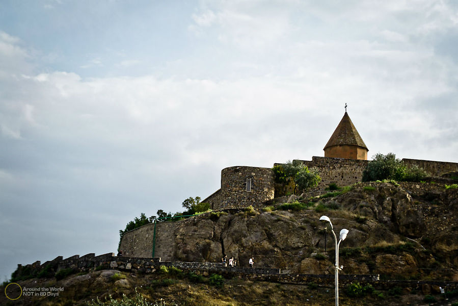 Армянская военная база и окрошка в банке Арарат, Армения