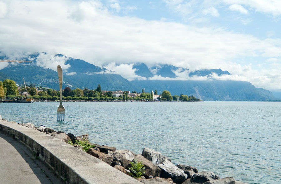 Швейцарцы предлагают попробовать на вкус местные пейзажи и стиль жизни. Кантон Во, Швейцария