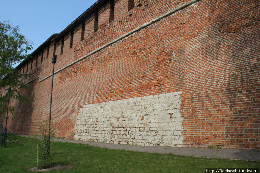 Кусок стены с древней каменной кладкой Нижний Новгород, Россия