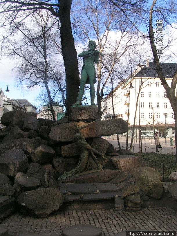 Памятник Оле Буллу Берген, Норвегия