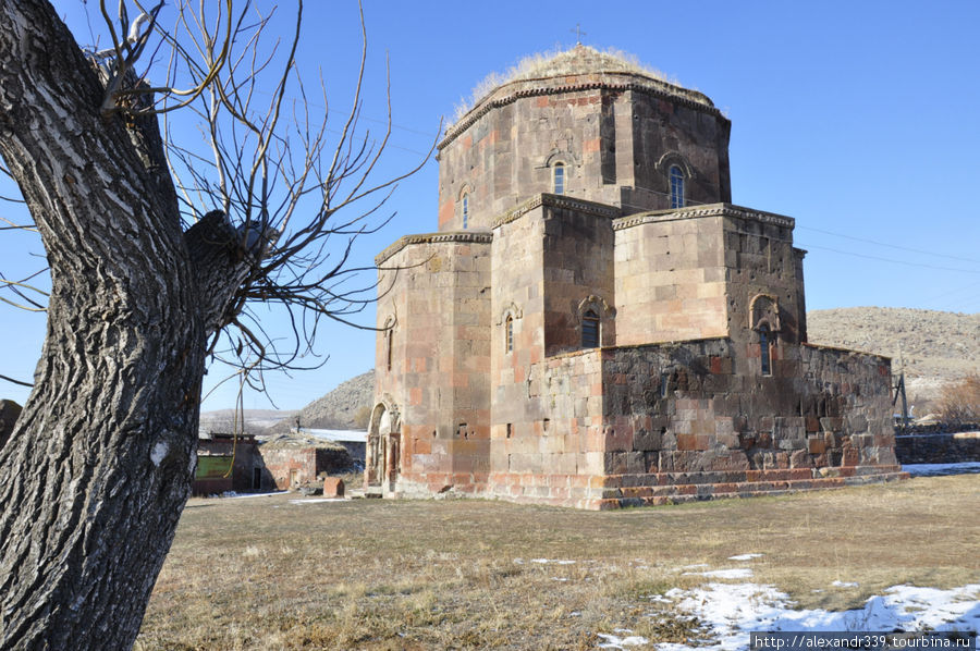Древний храм Мастары Мастара, Армения