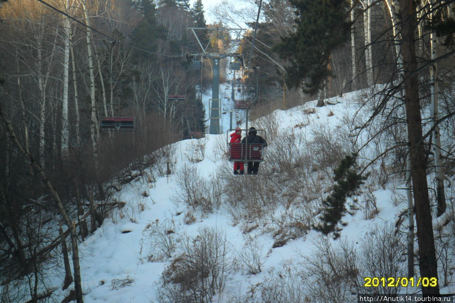 канатка у горы Церковка в Белокурихе Республика Алтай, Россия