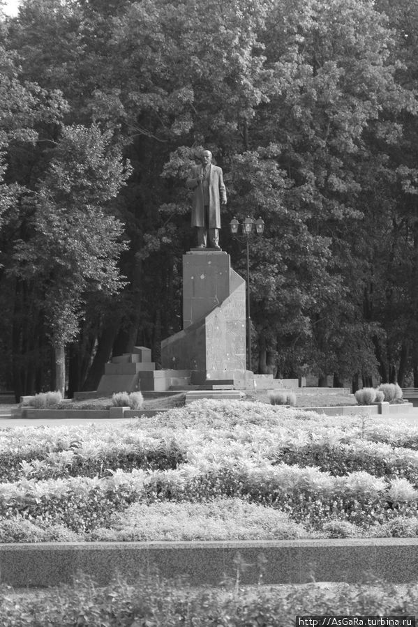 Памятник Ленину Великий Новгород, Россия