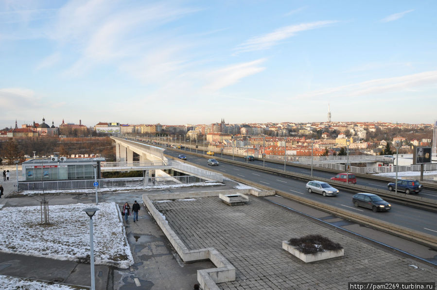 Нусельский мост. В народе мост самоубийц. Прага, Чехия