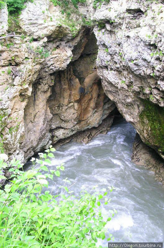 Река Белая и теснины Хаджоха Каменномостский, Россия