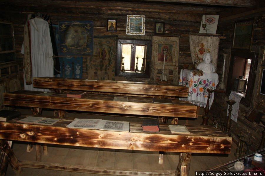 Скансен. Музей старого села Межгорье, Украина