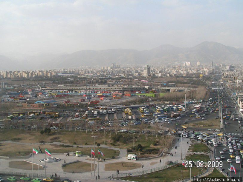 Высоко сижу, далеко гляжу... Тегеран, Иран