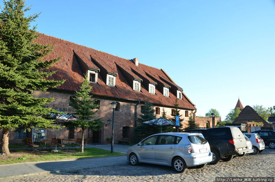 Гостиница и парковка Мальборк, Польша