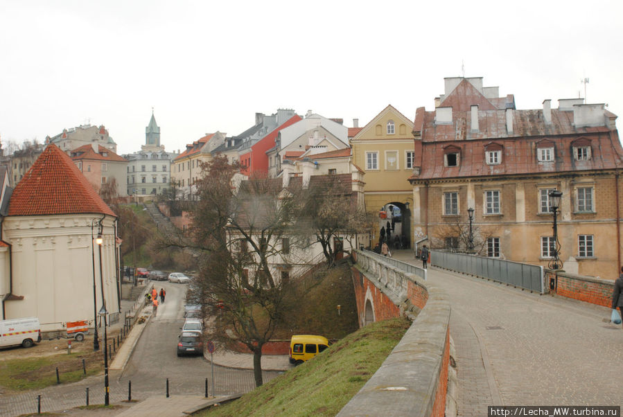 Вид на Гродзские ворота от замка Люблин, Польша