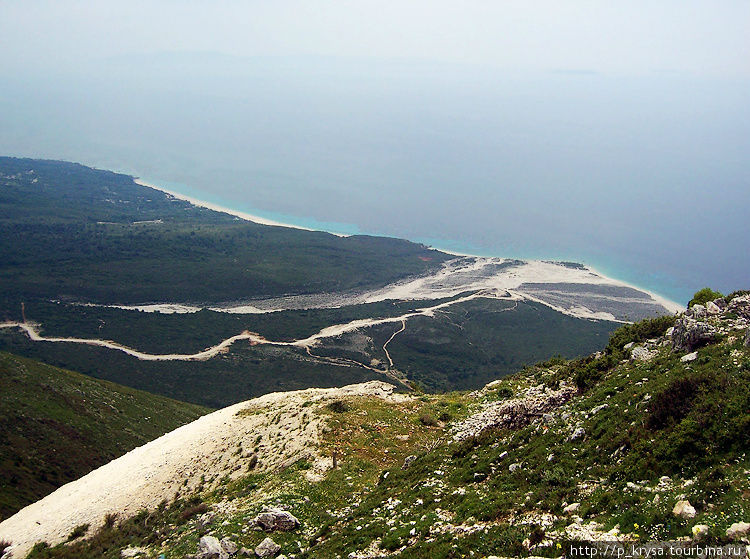 Вблизи Llogora Албания