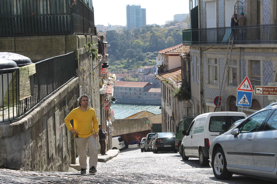 Город портвейна и красных телефонных будок Порту, Португалия