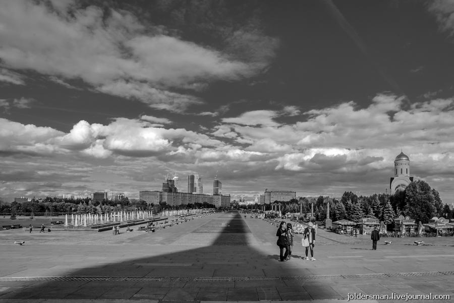 Вид на площадь победы со стороны обелиска. Москва, Россия
