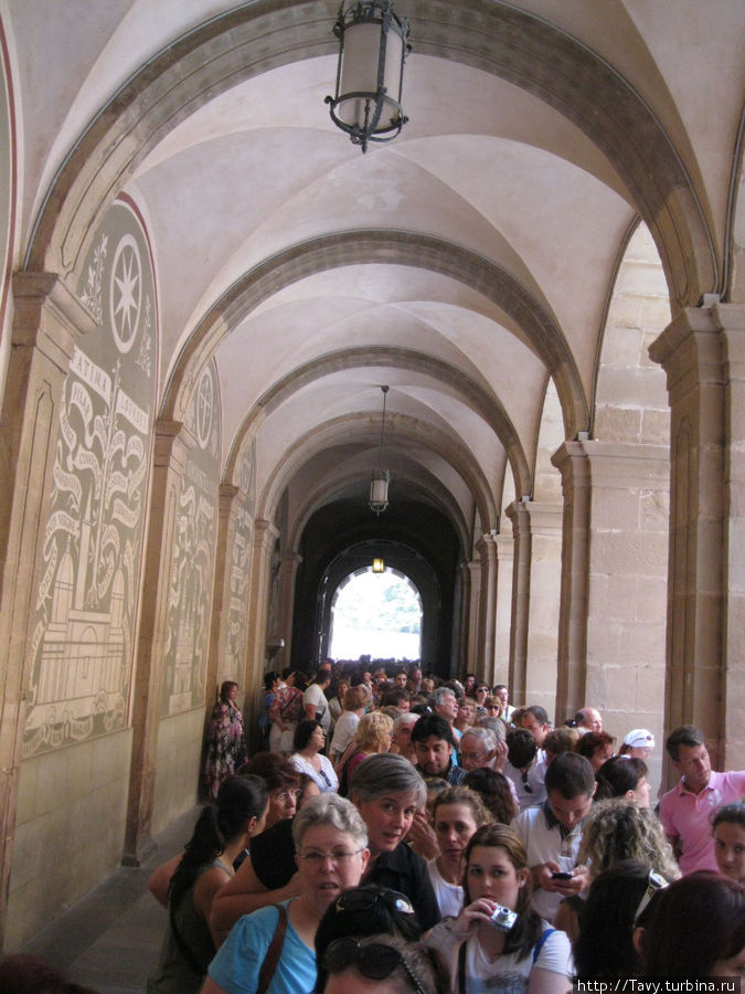 Вылечить душу в Каталонии Монастырь Монтсеррат, Испания
