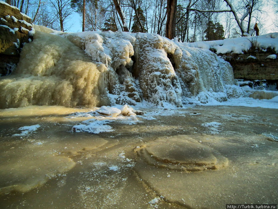 водопад на р. Саблинке Ульяновка, Россия