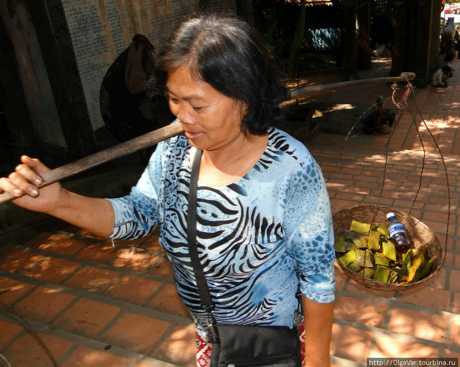 Дочери бабушки Пень Камбоджа