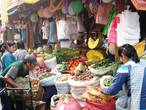 Бурлит рыночная жизнь
Перу, рынок в Куско, февраль 2012 года