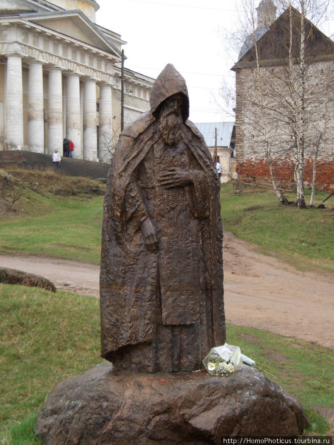 У Преподобного Нила Светлица (Нило-Столбенская пустынь), Россия