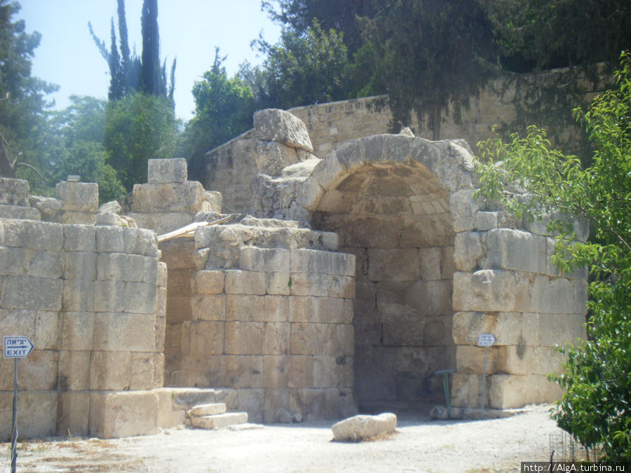 Эммаус. Место, где воскресший Иисус преломил хлеб Латрун, Израиль