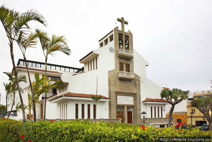 Церковь Санта Рита де Касия Пуэрто-де-ла-Крус, остров Тенерифе, Испания