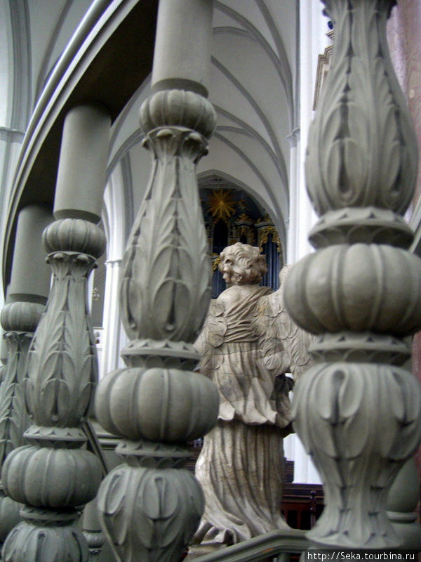 Церковь Святой Девы Марии Берлин, Германия