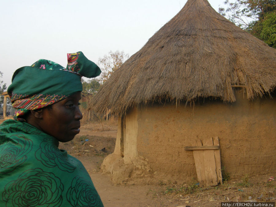 Люди народности  мандинка Провинция Нзерекоре, Гвинея